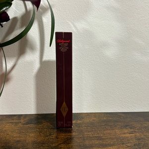 Charlotte Tilbury Hollywood Contour Wand Medium-Deep